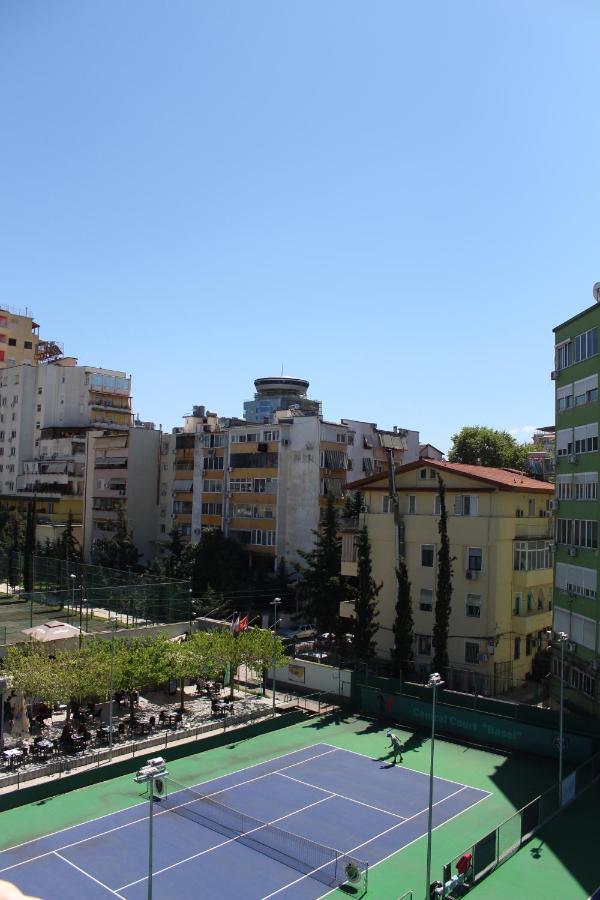 Holiday Apartment Tiranë Ngoại thất bức ảnh
